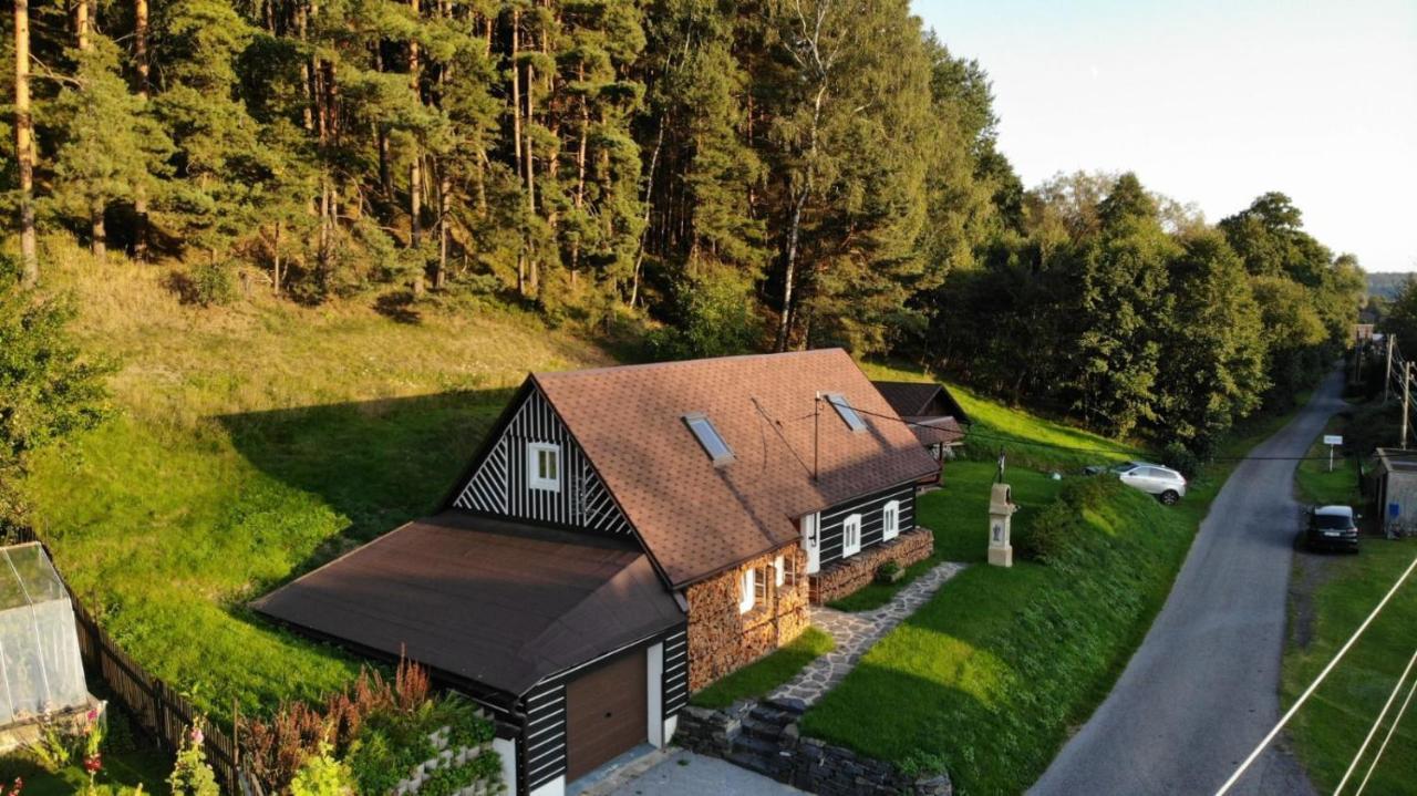 Roubenka 1818 Villa Vselibice ภายนอก รูปภาพ